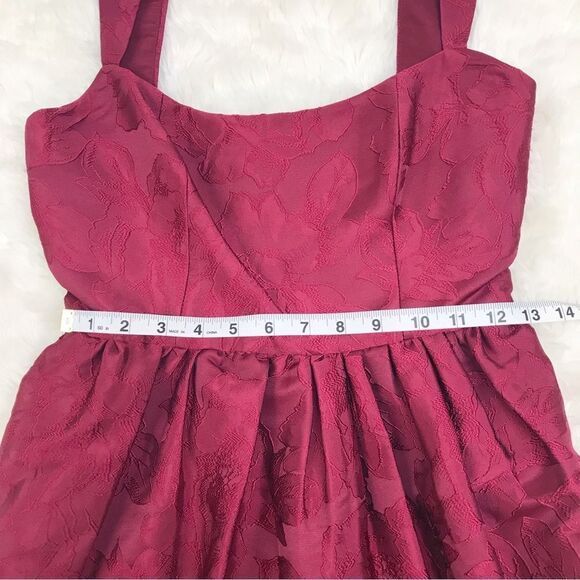 SACHIN X BABI Burgundy Fit & Flare Mini Dress Sleeveless Cocktail Size 0 New - Picture 12 of 13